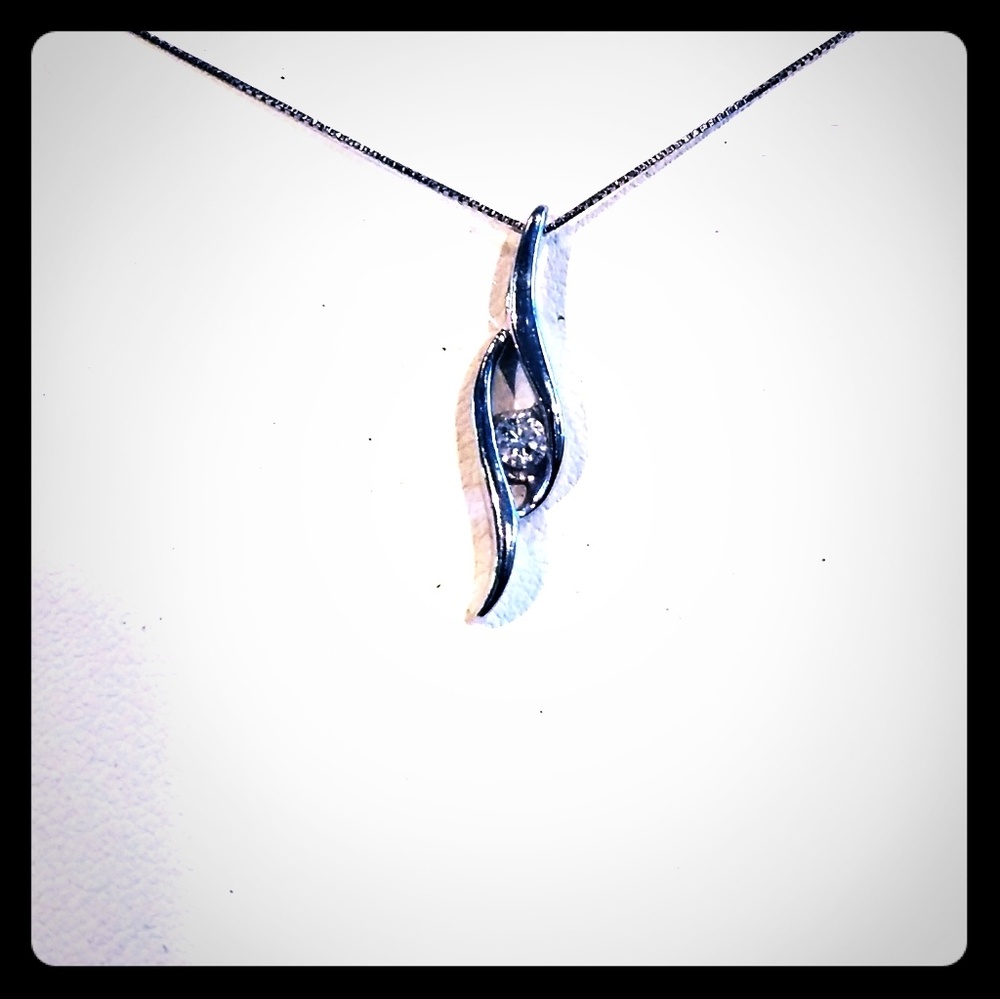 White Gold and Diamond Necklace